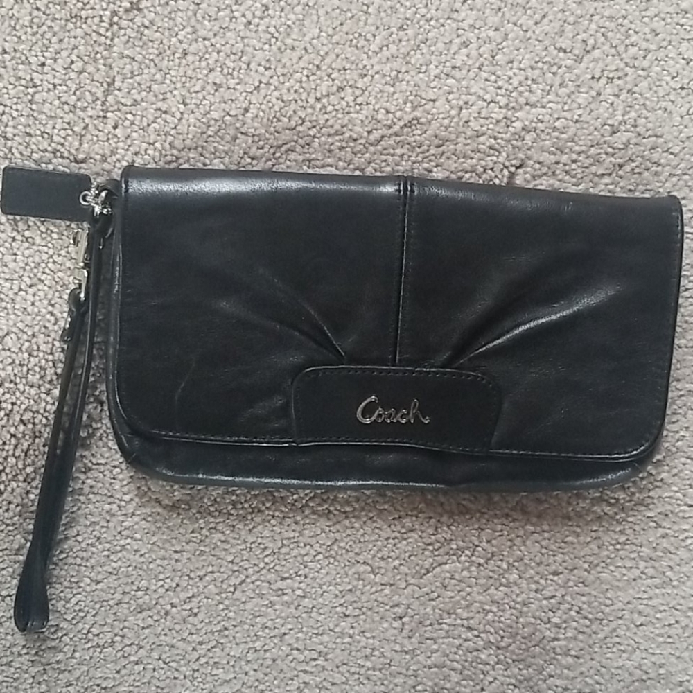Black Coach wristlet